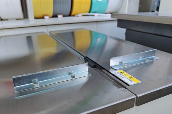 Semi Automatic Strapping Machine - Image 4